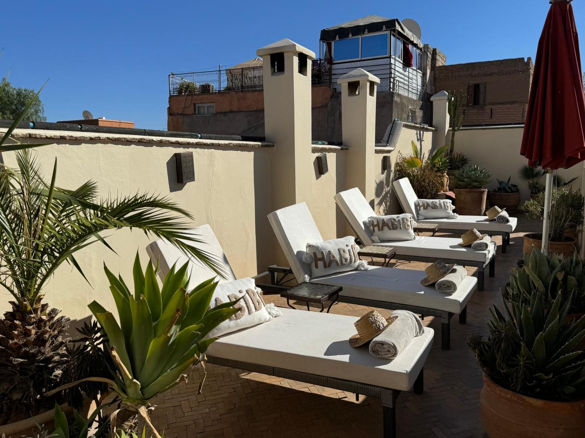 Riad Azzar Marrakesh Bagian luar foto